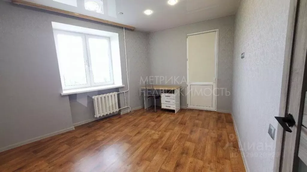 2-к кв. Тюменская область, Тюмень ул. Клары Цеткин, 61к4 (45.0 м) - Фото 0