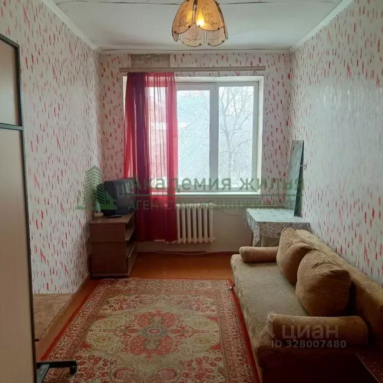 Комната Саратовская область, Саратов ул. Дома 8 Марта, 5 (15.0 м) - Фото 1