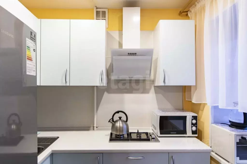 2-к кв. Тюменская область, Тюмень ул. 50 лет ВЛКСМ, 93 (43.9 м) - Фото 2