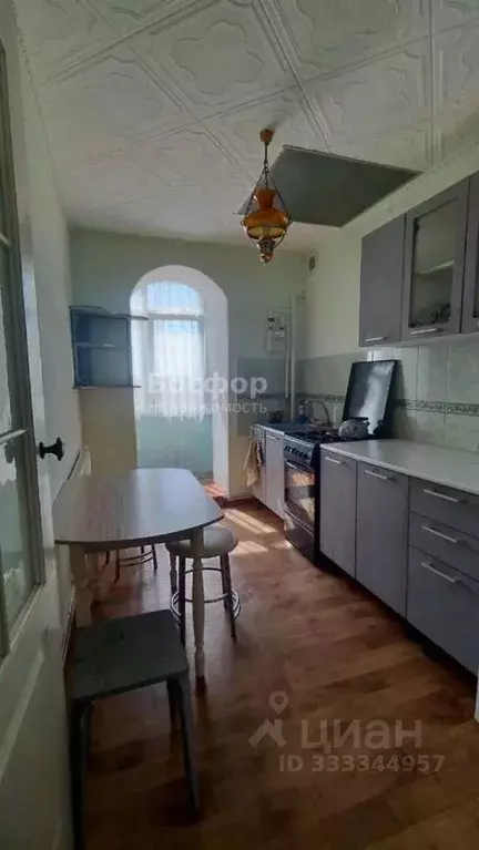 2-к кв. Крым, Кировское пгт ул. Дзержинского, 20 (42.0 м) - Фото 1