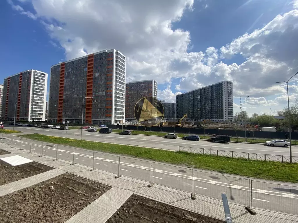 2-к кв. Санкт-Петербург ул. Среднерогатская, 11к2 (102.96 м) - Фото 1