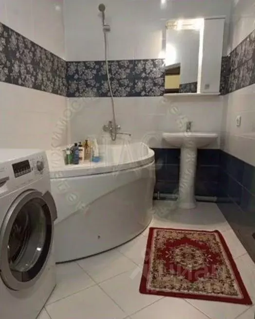 2-к кв. Курская область, Курск ул. Павлуновского, 48А (70.4 м) - Фото 1