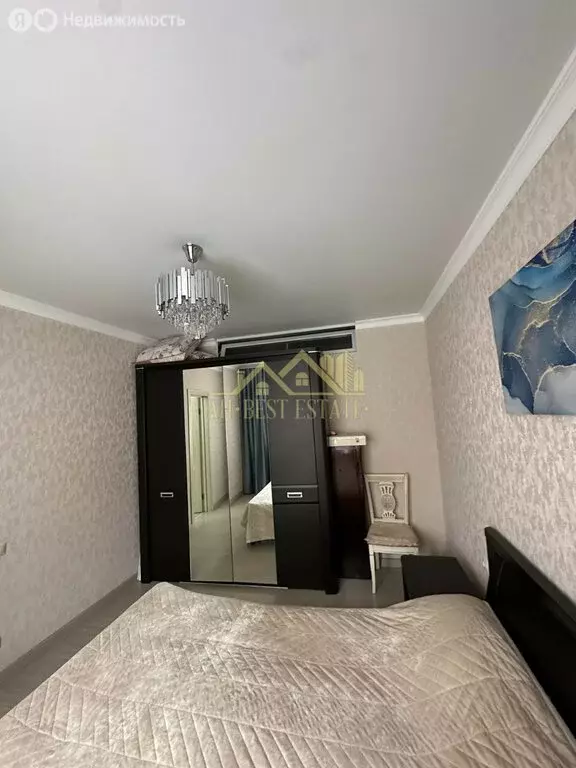 2-комнатная квартира: Владикавказ, улица Алихана Гагкаева, 11 (58 м) - Фото 1