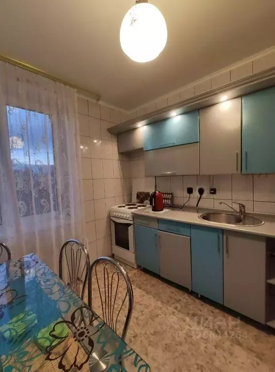 3-к кв. Орловская область, Мценск ул. Машиностроителей, 18 (66.0 м) - Фото 1