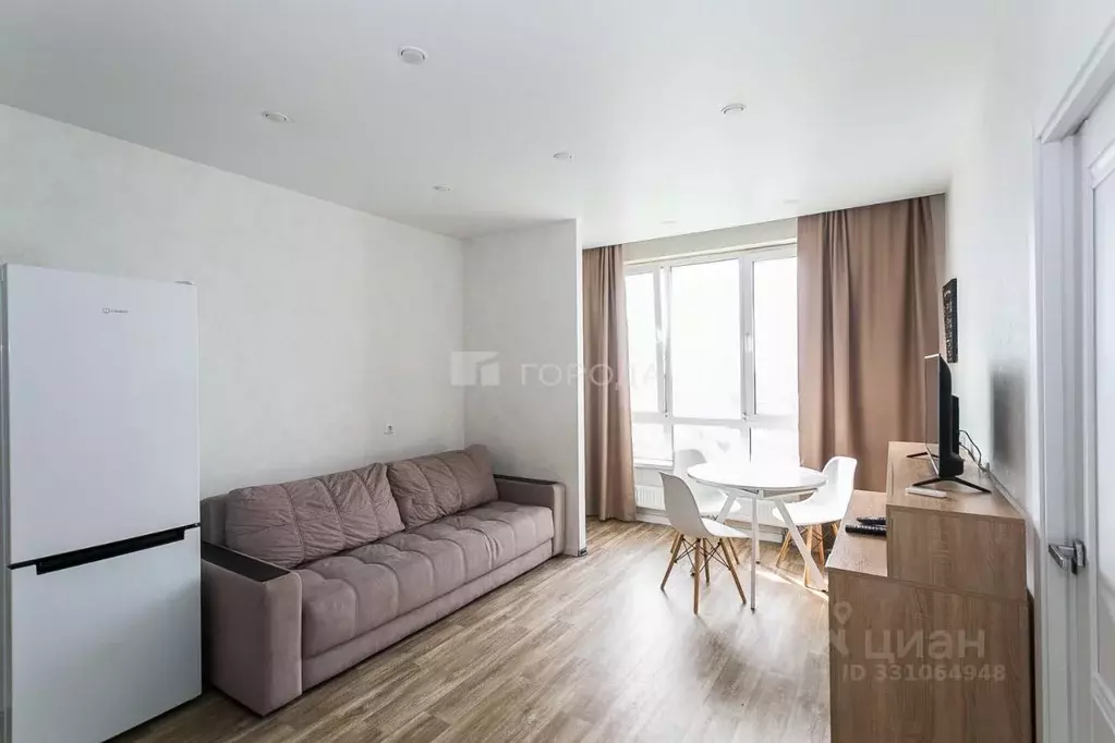 3-к кв. Новосибирская область, Новосибирск ул. Забалуева, 3/1 (55.9 м) - Фото 1