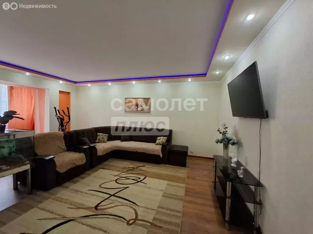 3-комнатная квартира: Тихорецк, улица Подвойского, 125 (90.3 м) - Фото 1