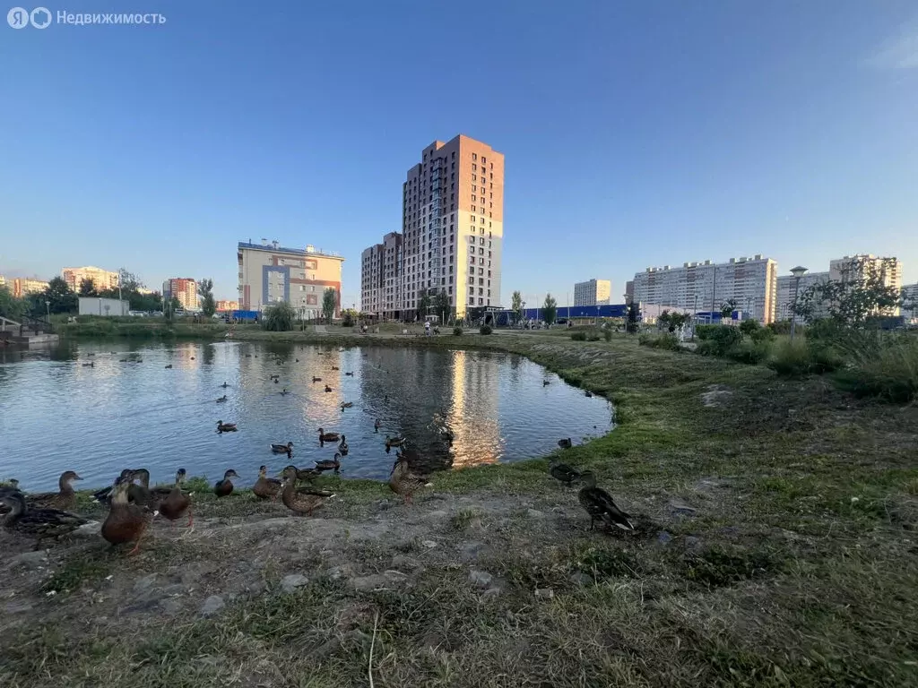 3-комнатная квартира: Киров, Краснополянская улица, 5 (80.1 м) - Фото 0