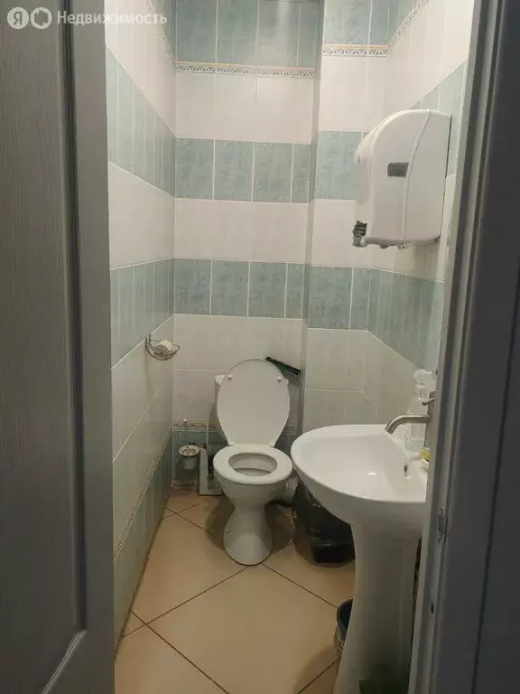 Помещение свободного назначения (177 м) - Фото 0
