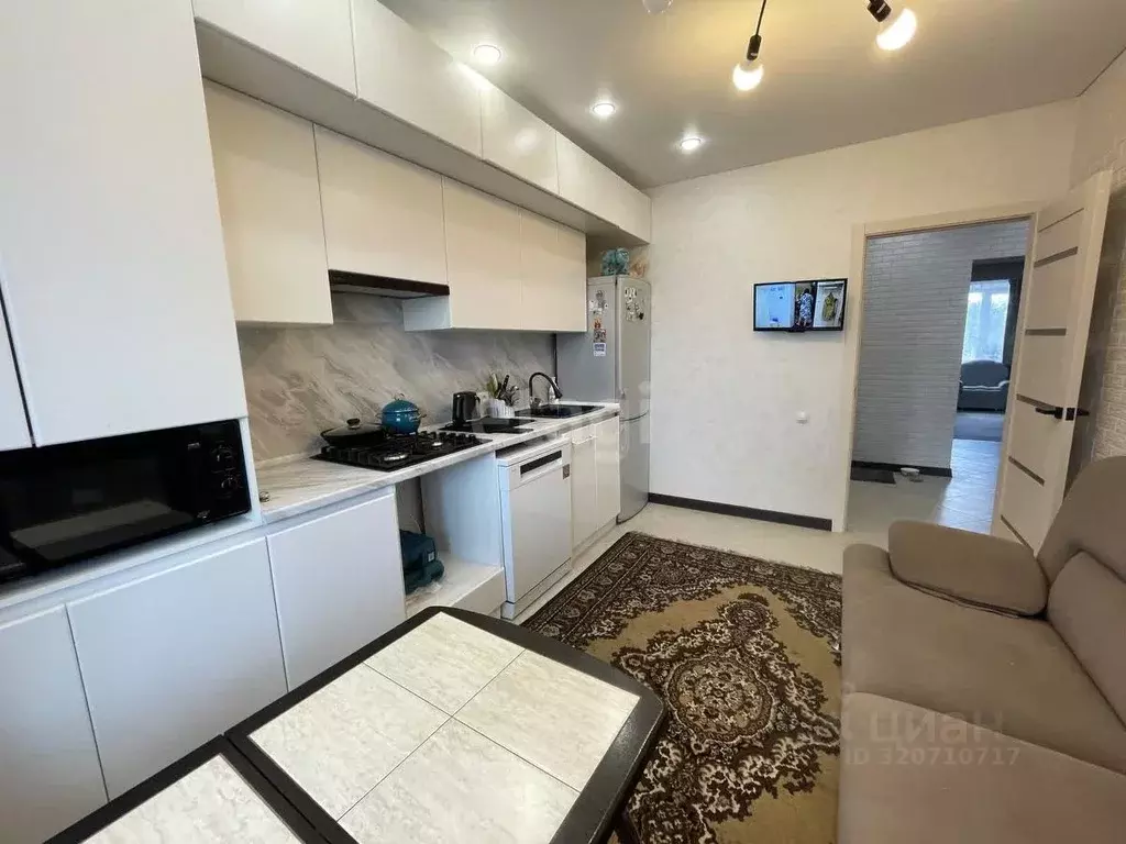 2-к кв. Архангельская область, Котлас ул. Кедрова, 26 (55.9 м) - Фото 1