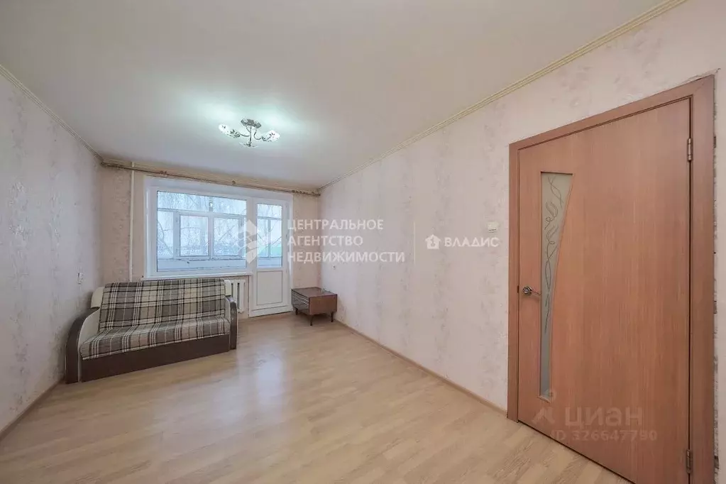 1-к кв. Рязанская область, Рязань ш. Михайловское, 250к1 (32.5 м) - Фото 1