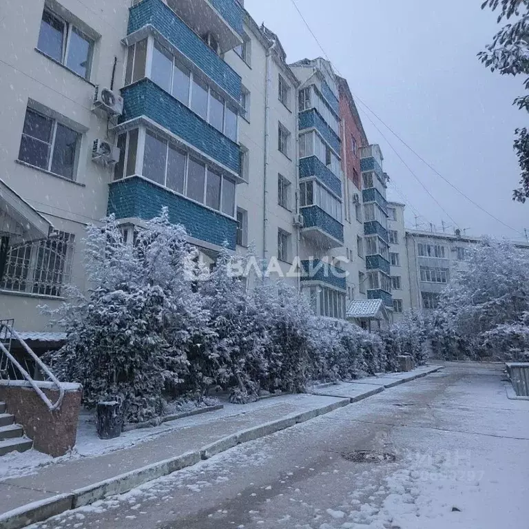 4-к кв. Бурятия, Улан-Удэ ул. Модогоева, 3А (131.9 м) - Фото 1