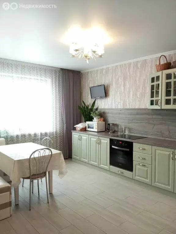 3-комнатная квартира: деревня Жилина, улица Генерала Лаврова, 10 (77.6 ... - Фото 1