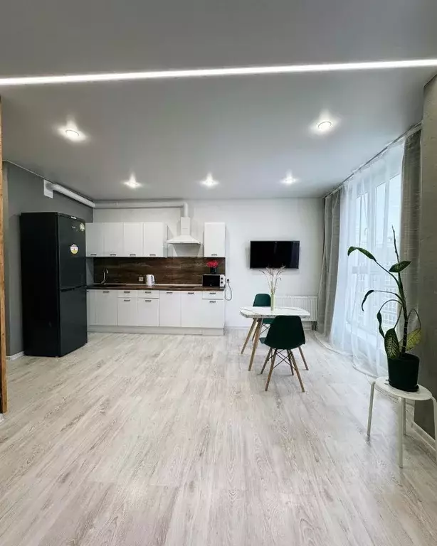 1-к кв. Брянская область, Брянск ул. Горбатова, 18 (50.0 м) - Фото 1