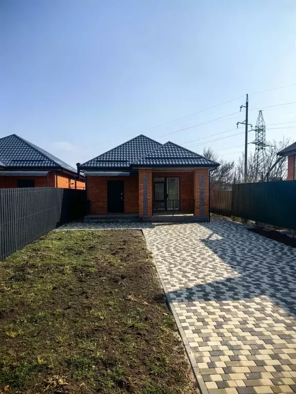 Дом в Краснодарский край, Ейск Цветочная ул. (100 м) - Фото 2