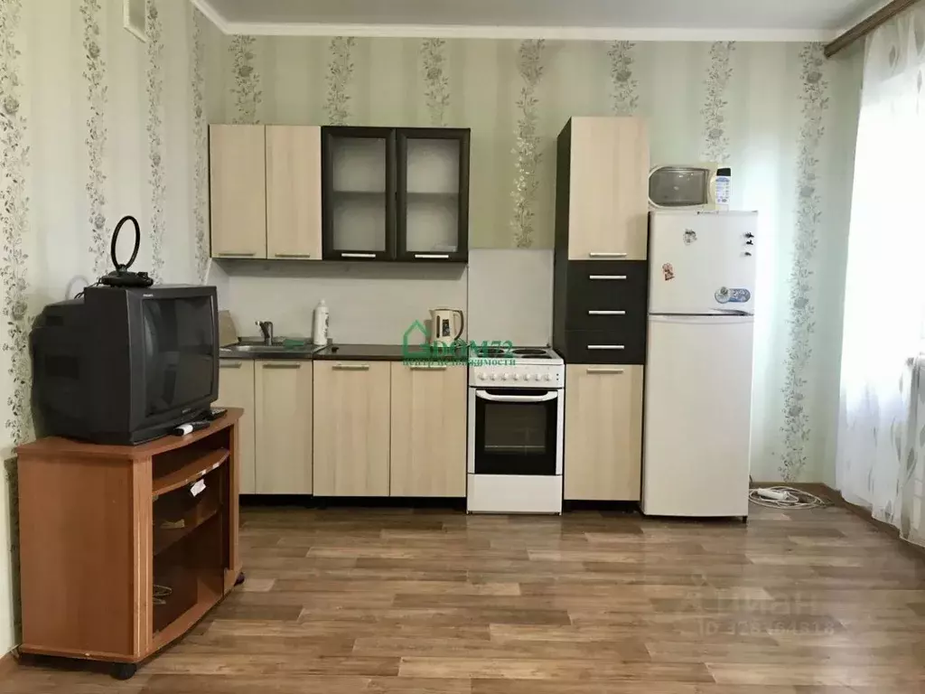 Студия Тюменская область, Тобольск 3Б мкр, 19 (32.3 м) - Фото 1