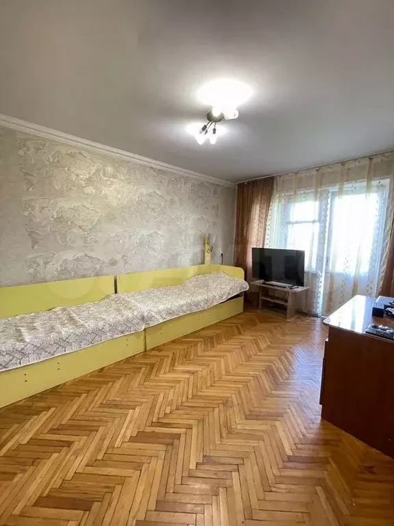 1-к. квартира, 32 м, 5/5 эт. - Фото 0