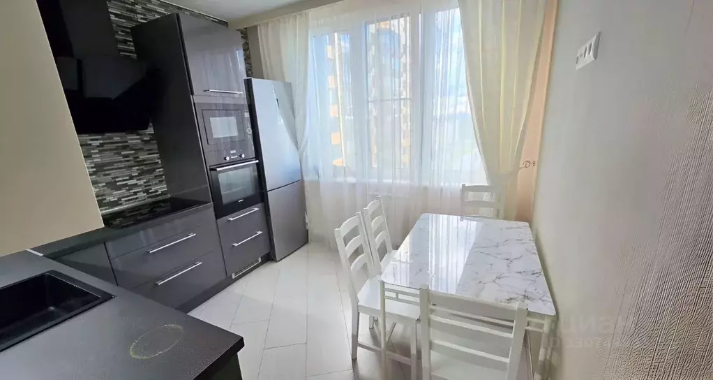 2-к кв. Москва Внуковское поселение, ул. Анны Ахматовой, 6 (66.0 м) - Фото 2