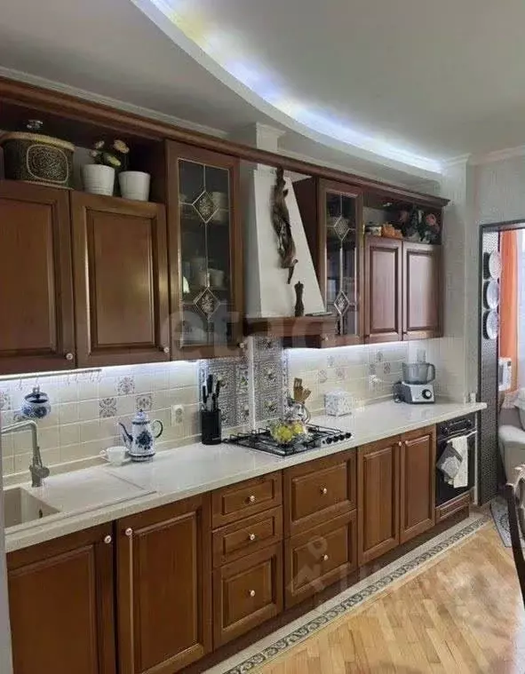 4-к кв. Астраханская область, Астрахань ул. Сен-Симона, 33к1 (96.5 м) - Фото 1