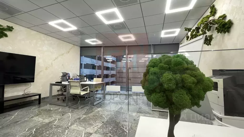 Офис в Свердловская область, Екатеринбург ул. Малышева, 51 (46 м) - Фото 1