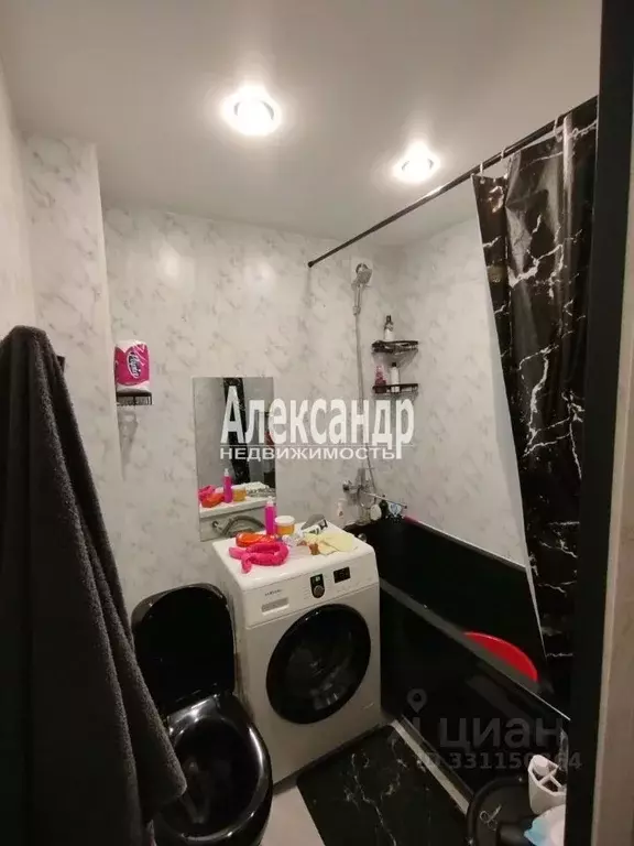 1-к кв. Ленинградская область, Шлиссельбург Кировский район, ул. 18 ... - Фото 2