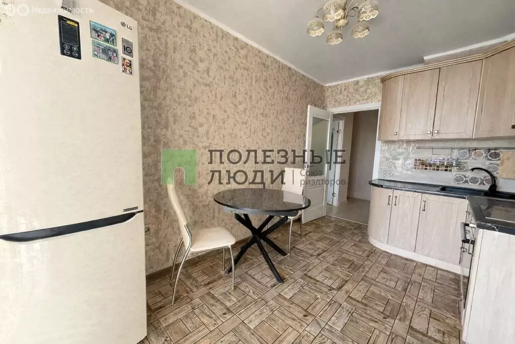 2-комнатная квартира: Астрахань, улица Набережная Приволжского Затона, ... - Фото 2