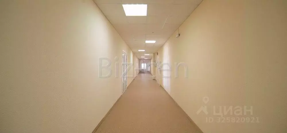 Офис в Санкт-Петербург ул. Бабушкина, 3 (906 м) - Фото 1