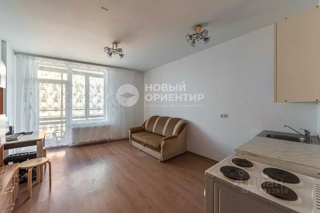 Студия Свердловская область, Екатеринбург Уктус жилрайон, Светлый мкр, ... - Фото 2