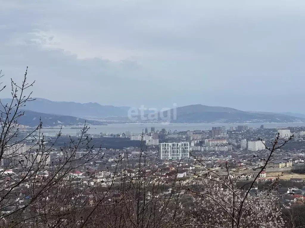 Участок в Краснодарский край, Новороссийск городской округ, с. ... - Фото 0