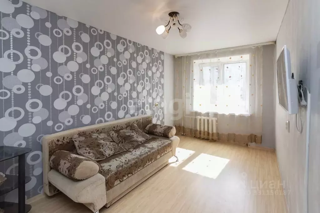 3-к кв. Тюменская область, Тюмень ул. Николая Чаплина, 132 (60.0 м) - Фото 1