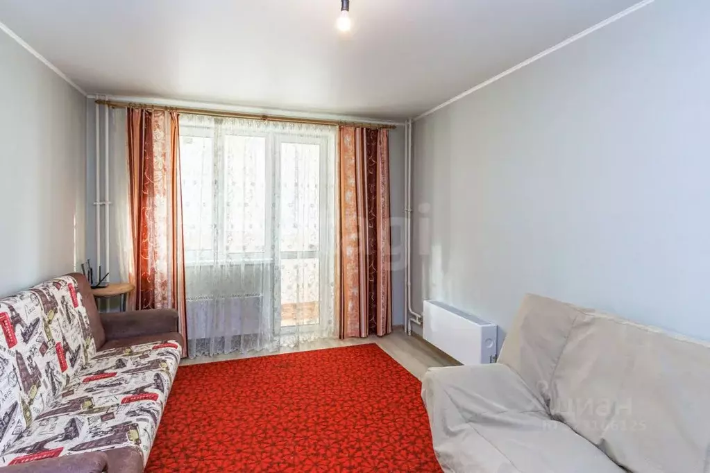 1-к кв. Тюменская область, Тюмень ул. Фармана Салманова, 6 (35.4 м) - Фото 0