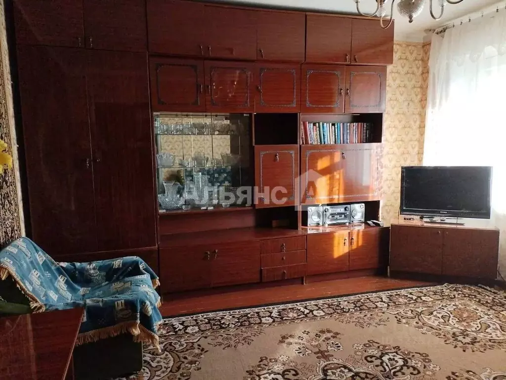 3-к кв. Ростовская область, Донецк пос. ЦОФ, 16-й кв-л, 9 (61.5 м) - Фото 1