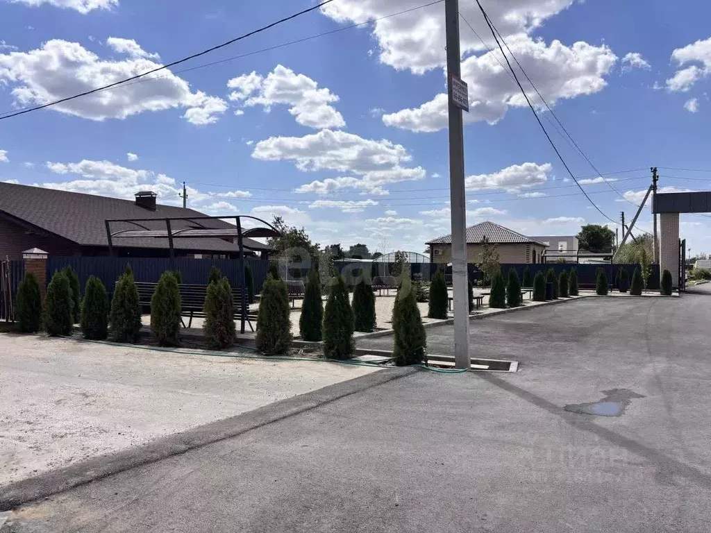 Дом в Астраханская область, Приволжский район, пос. Кирпичного Завода ... - Фото 1
