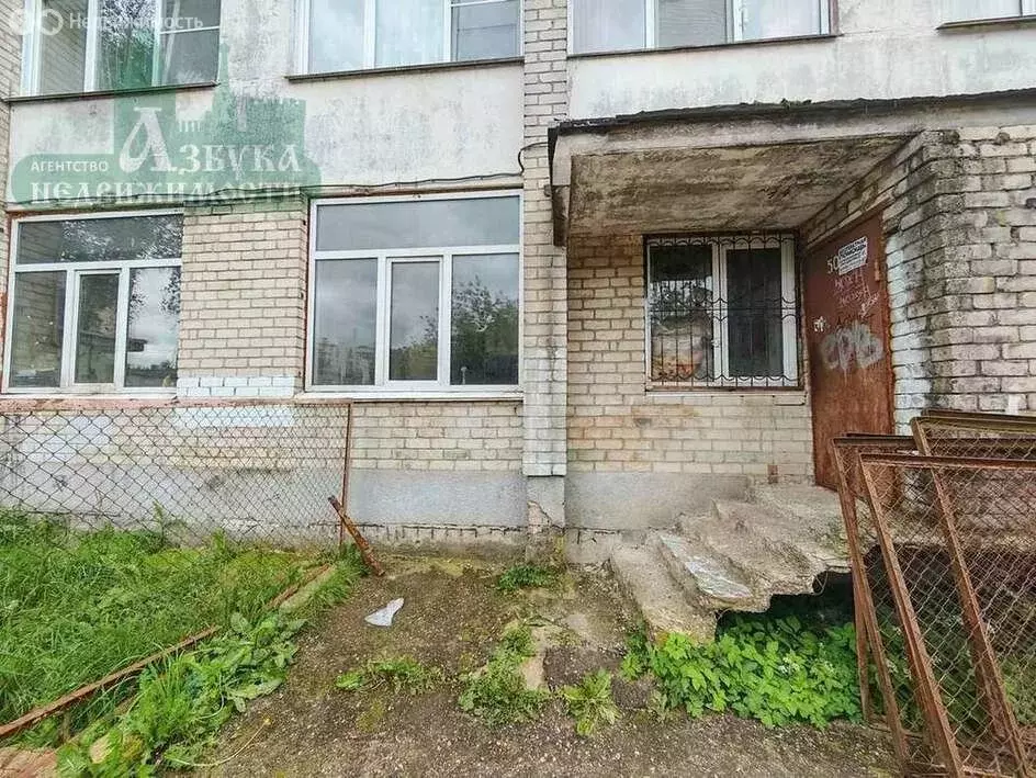 2-комнатная квартира: Смоленск, Кловская улица, 48 (51.1 м) - Фото 0