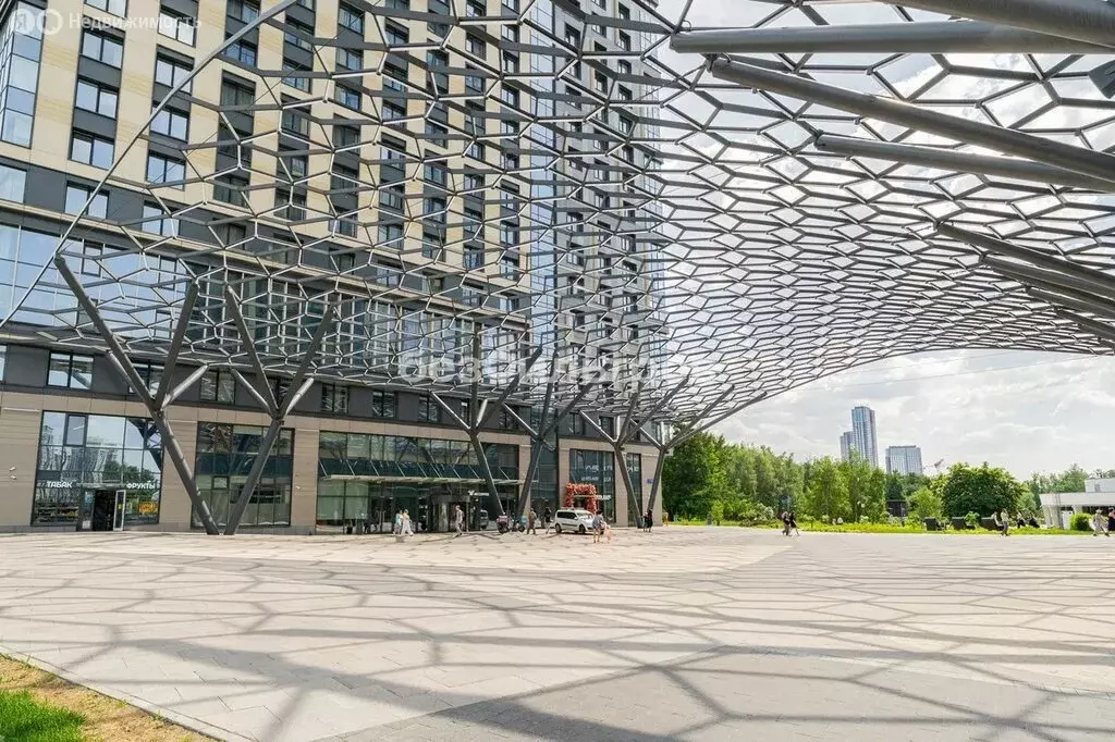 3-комнатная квартира: Москва, 1-я улица Леонова, 18 (71.9 м) - Фото 1
