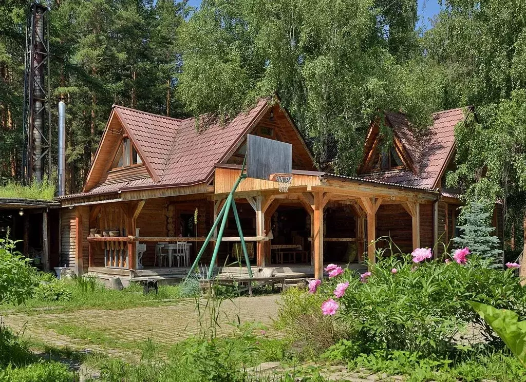 Дом в Башкортостан, Белорецкий район, Абзаковский сельсовет, с. ... - Фото 1