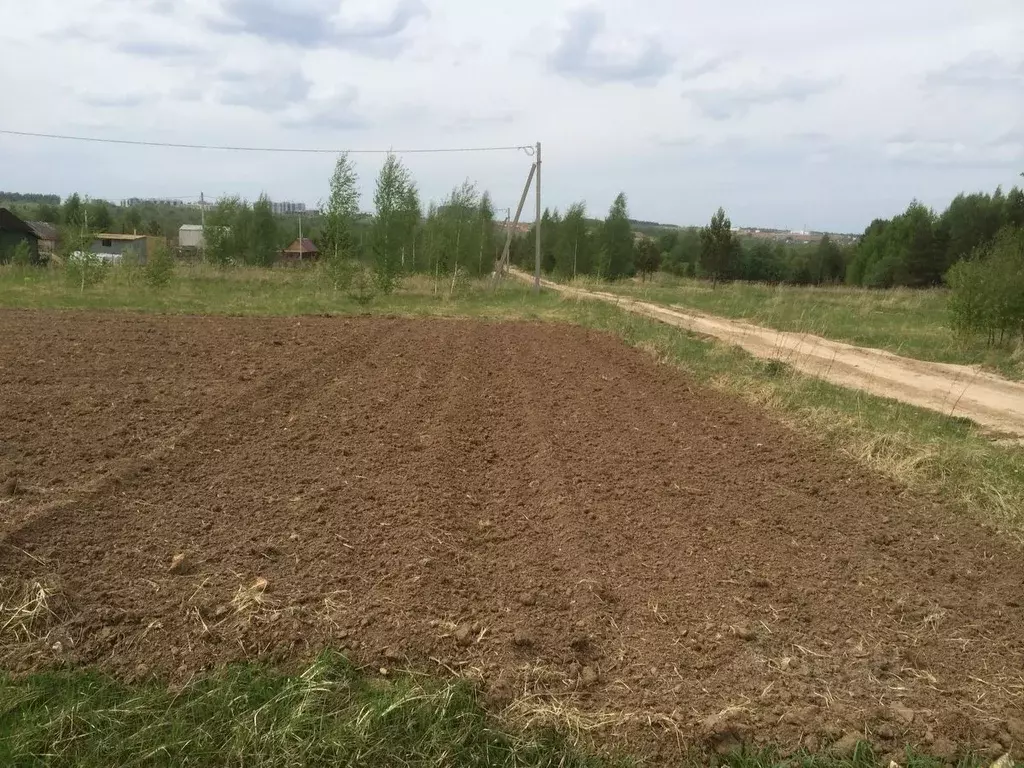 Участок в Татарстан, Верхнеуслонский район, Нижнеуслонское с/пос, д. ... - Фото 2