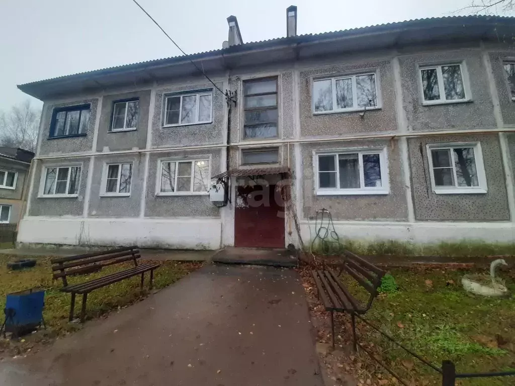 4-к кв. Калужская область, Малоярославецкий муниципальный округ, с. ... - Фото 1