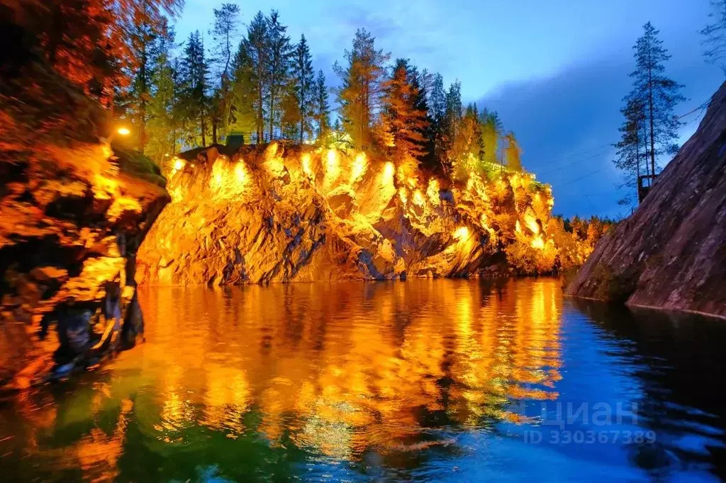 Дом в Карелия, Сортавальский муниципальный округ, пос. Рускеала  (30 ... - Фото 1
