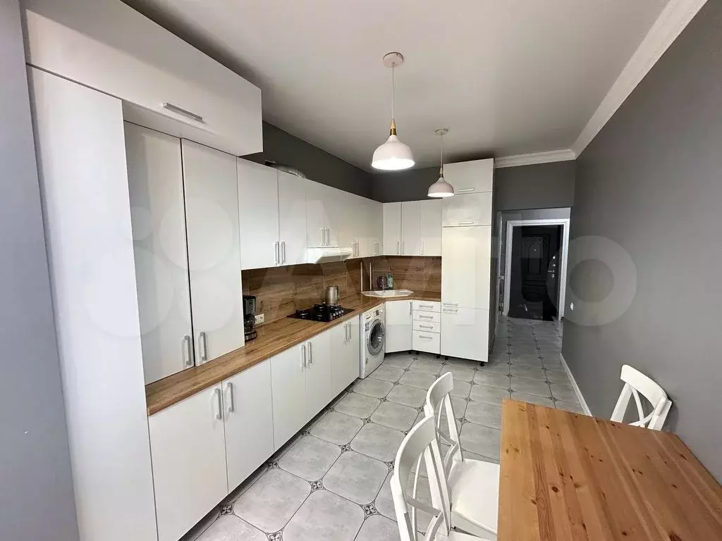 2-к. квартира, 61 м, 3/8 эт. - Фото 1