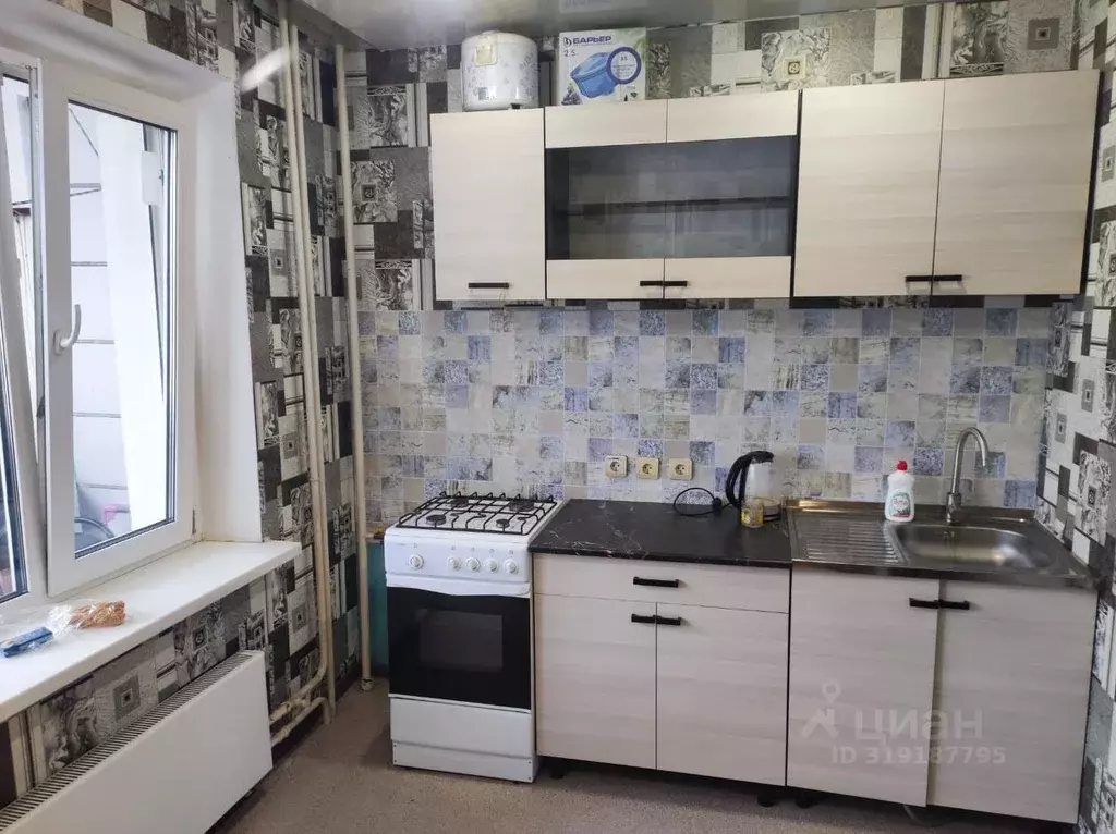 1-к кв. Саратовская область, Саратов ул. Имени В.И. Оржевского, 6 ... - Фото 0