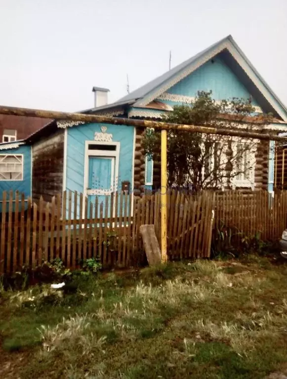 Дом в Нижегородская область, Ардатовский муниципальный округ, с. ... - Фото 1