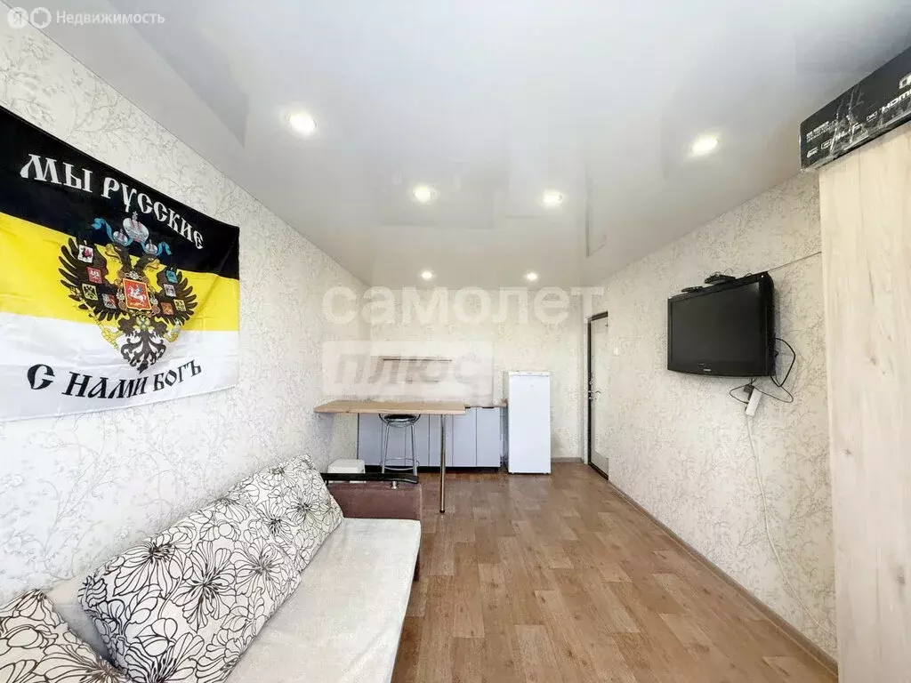 3-комнатная квартира: Киров, проспект Строителей, 46 (61.4 м) - Фото 1