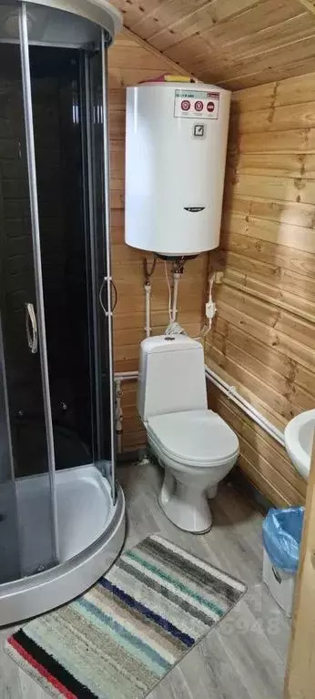 Дом в Карачаево-Черкесия, Карачаевский район, Верхняя Теберда аул ул. ... - Фото 1