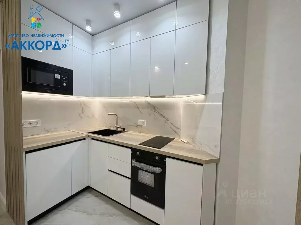 2-к кв. Алтайский край, Барнаул ул. Энтузиастов, 59 (56.0 м) - Фото 2