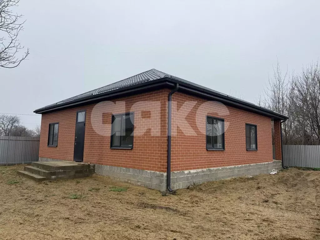 Участок в Краснодарский край, Армавир пл. Ленина (6.0 сот.) - Фото 1