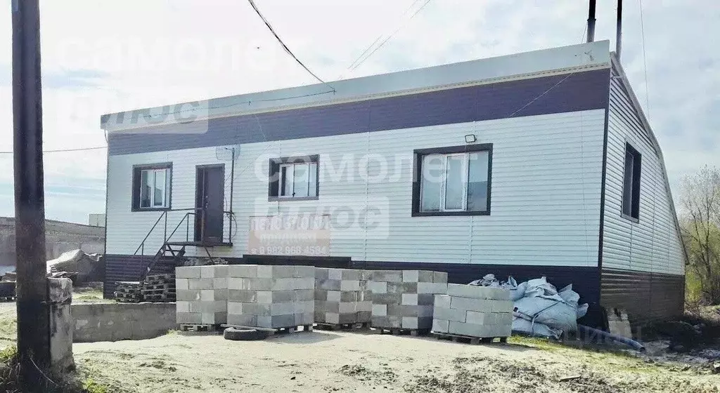 Гараж в Тюменская область, Тобольск ул. Семена Ремезова, 125 (235 м) - Фото 1