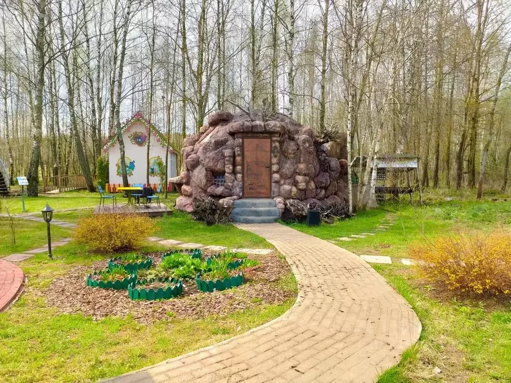 Дом в Калужская область, Боровский район, Совьяки с/пос, д. Петрово  ... - Фото 2