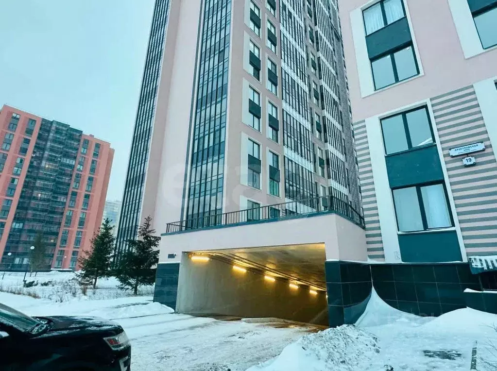 Гараж в Санкт-Петербург аллея Арцеуловская, 19 (13 м) - Фото 0