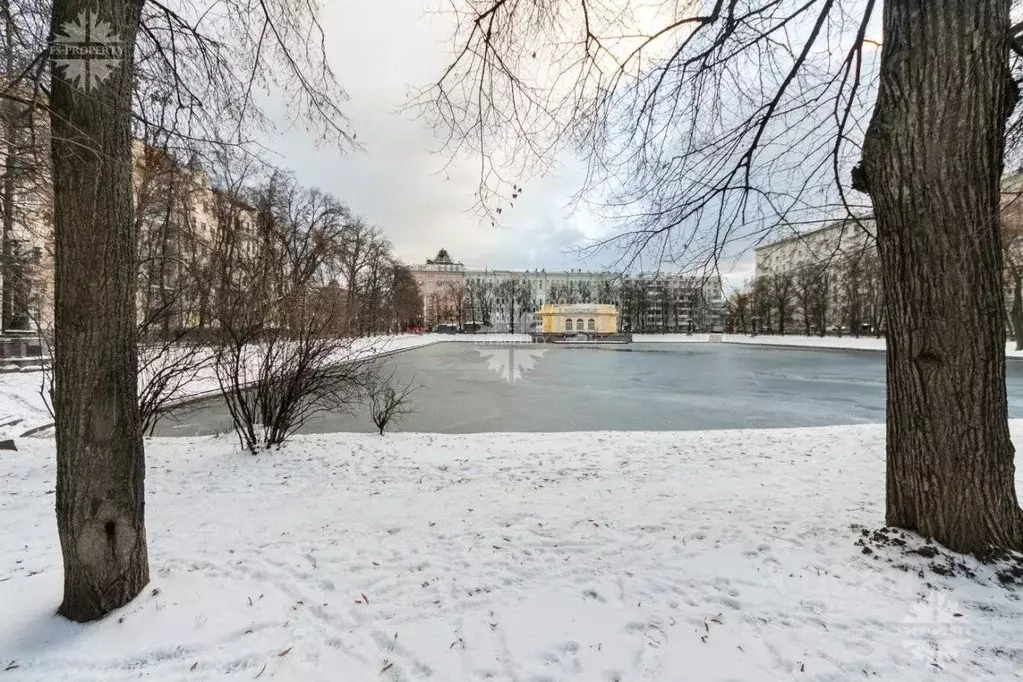 4-к кв. Москва Малая Бронная ул., 36 (97.3 м) - Фото 1