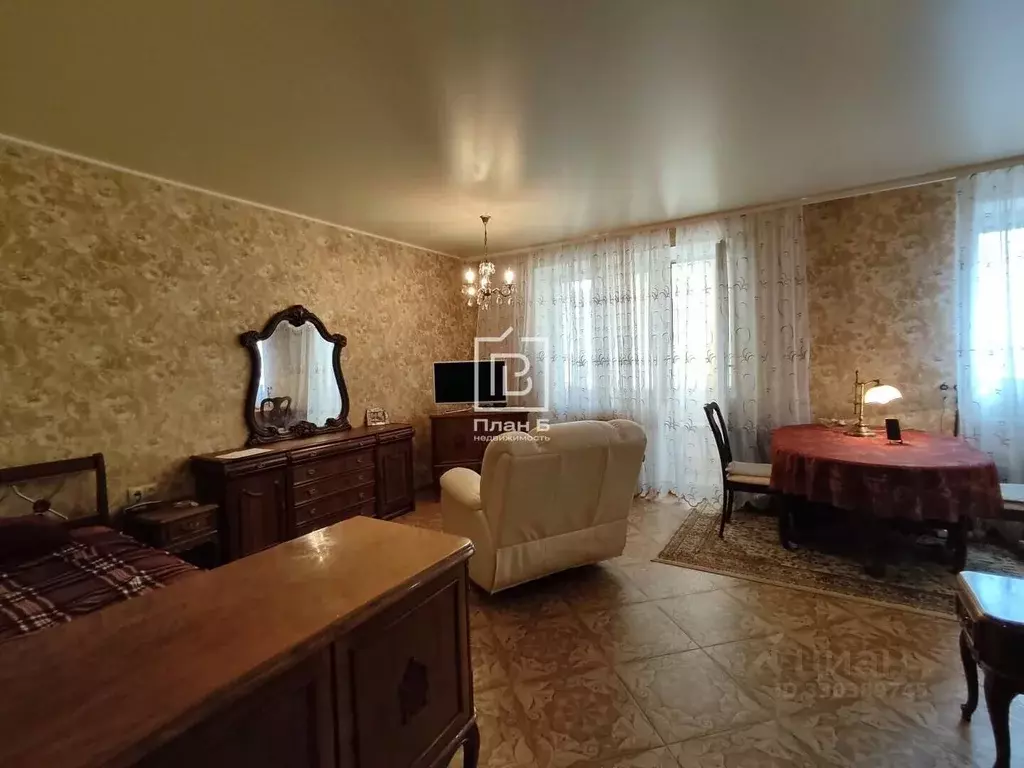 Студия Калужская область, Калуга ул. Суворова, 38 (40.5 м) - Фото 2